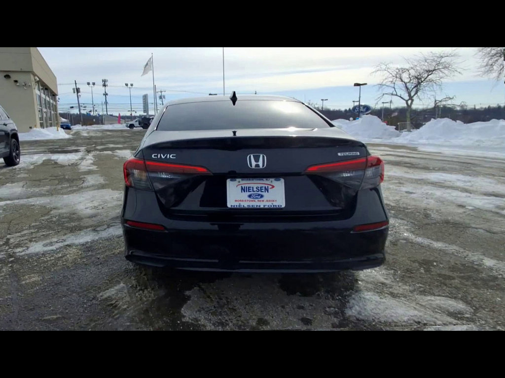 Used 2023 Honda Civic Touring image 5