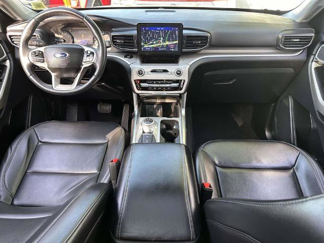 Certified 2023 Ford Explorer XLT w/ Equipment Group 202A AWD/4WD image 13