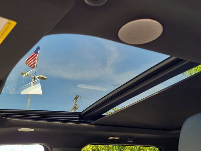 Certified 2023 Ford F150 Lariat w/ Equipment Group 502A High image 17