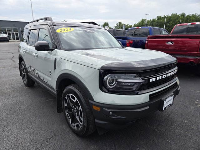 Certified 2024 Ford Bronco Sport Outer Banks AWD/4WD image 1