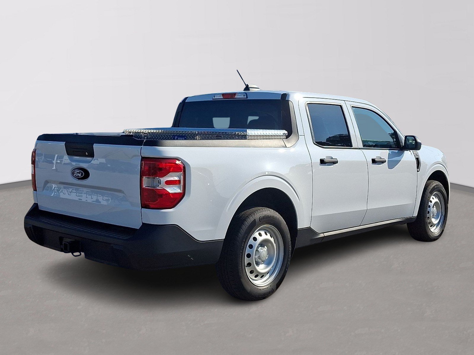 Certified 2025 Ford Maverick XL FWD image 6