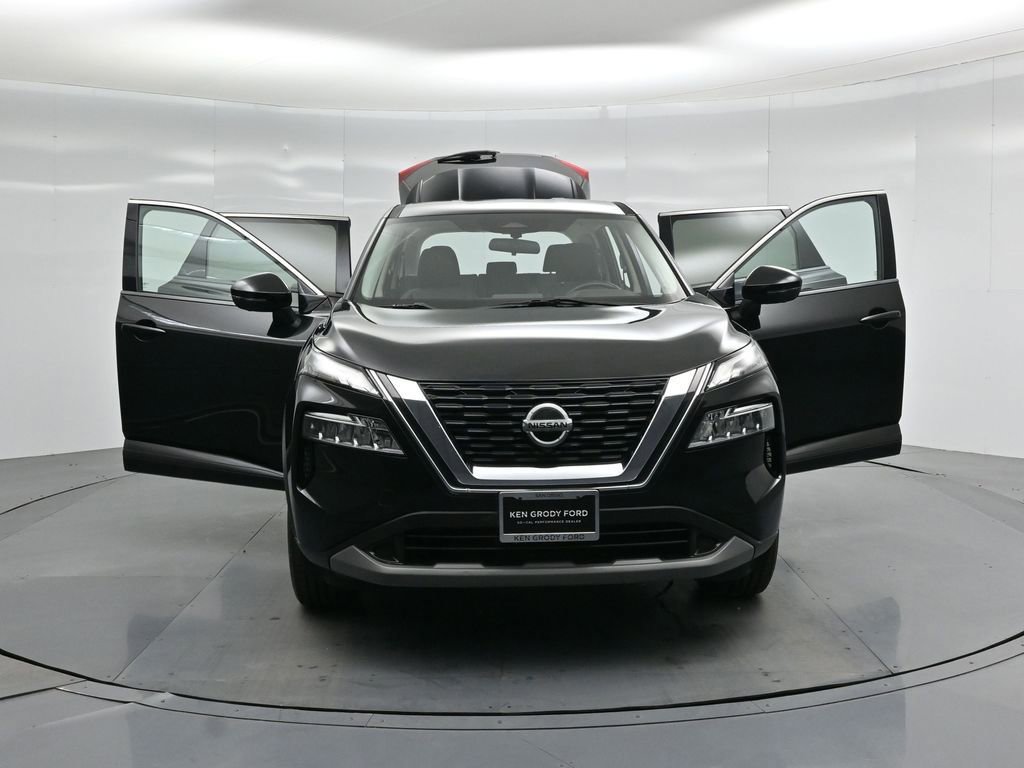 Used 2021 Nissan Rogue SV image 51