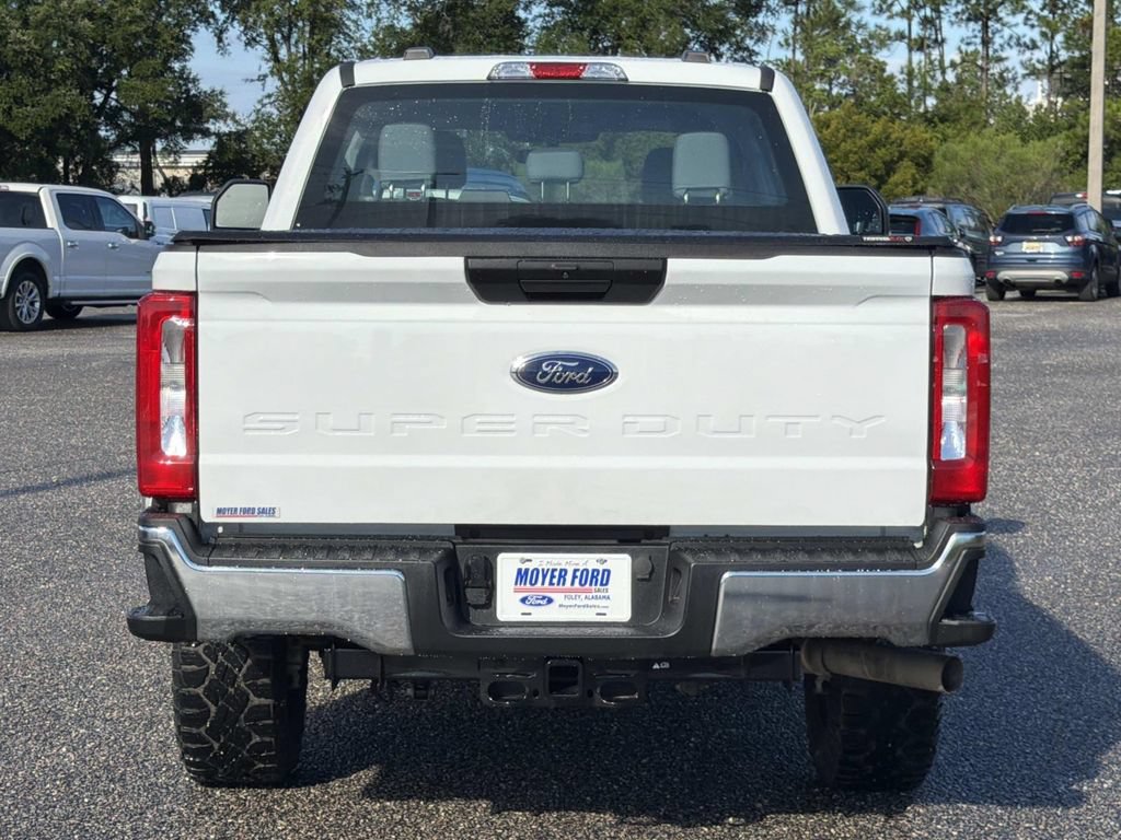 Certified 2024 Ford F250 XL w/ XL Off-Road Package AWD/4WD image 5