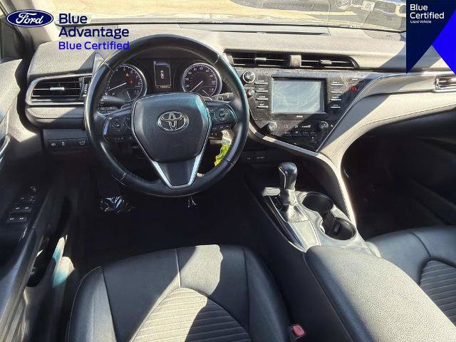 Used 2020 Toyota Camry SE FWD image 8