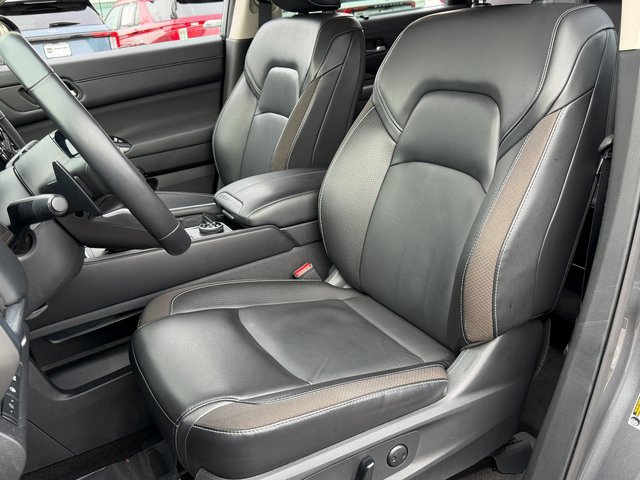 Used 2024 Nissan Pathfinder SL AWD/4WD image 9