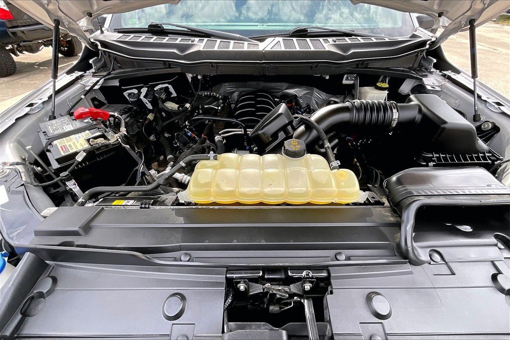 Certified 2021 Ford F150 XLT w/ Equipment Group 302A High image 31