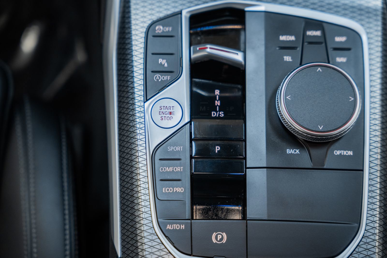 Used 2023 BMW 330i xDrive Sedan w/ M Sport Package image 28