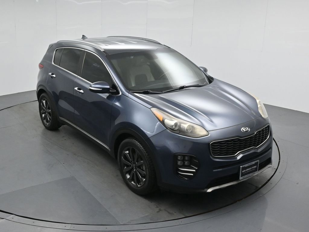 Used 2018 Kia Sportage EX w/ EX Sport Appearance Package image 4