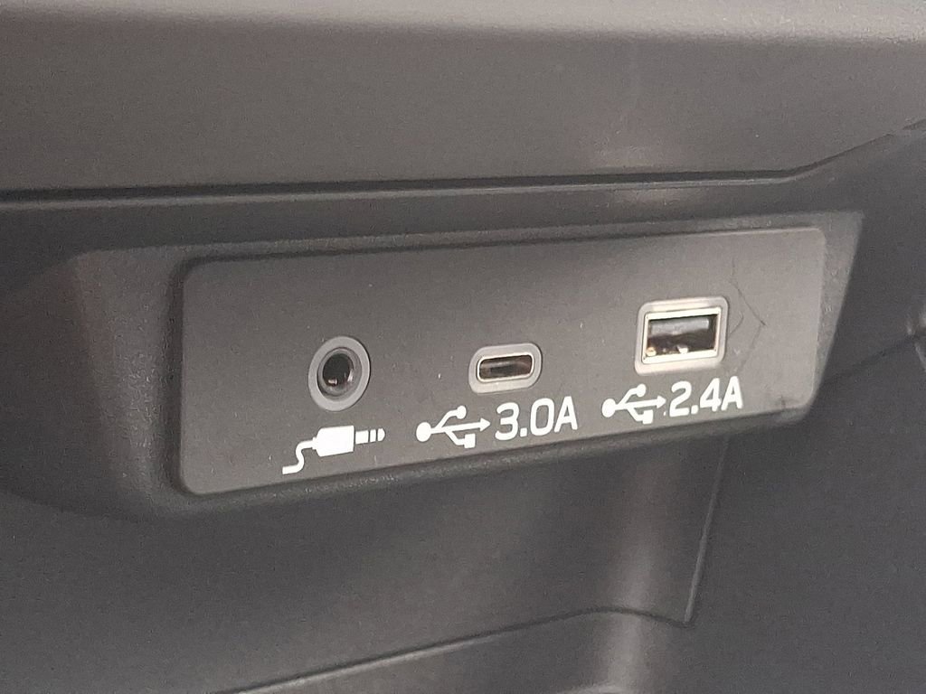 Used 2024 Subaru Crosstrek 2.0i Premium image 25