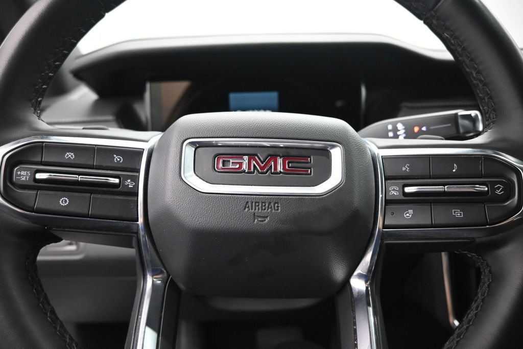 Used 2024 GMC Acadia Elevation FWD image 12