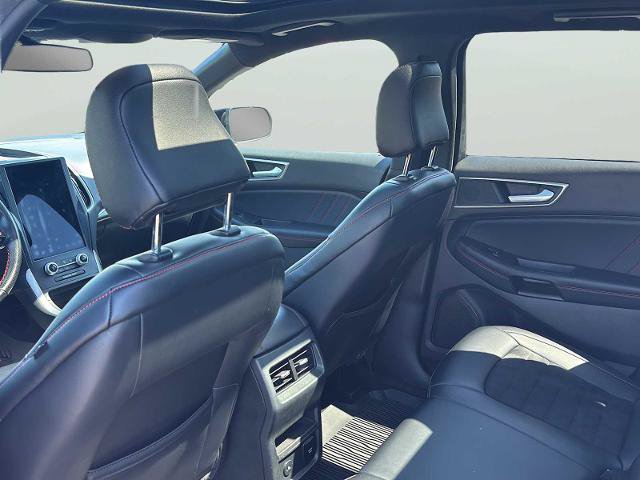 Certified 2024 Ford Edge ST-Line w/ Class II Trailer Tow Package AWD/4WD image 27