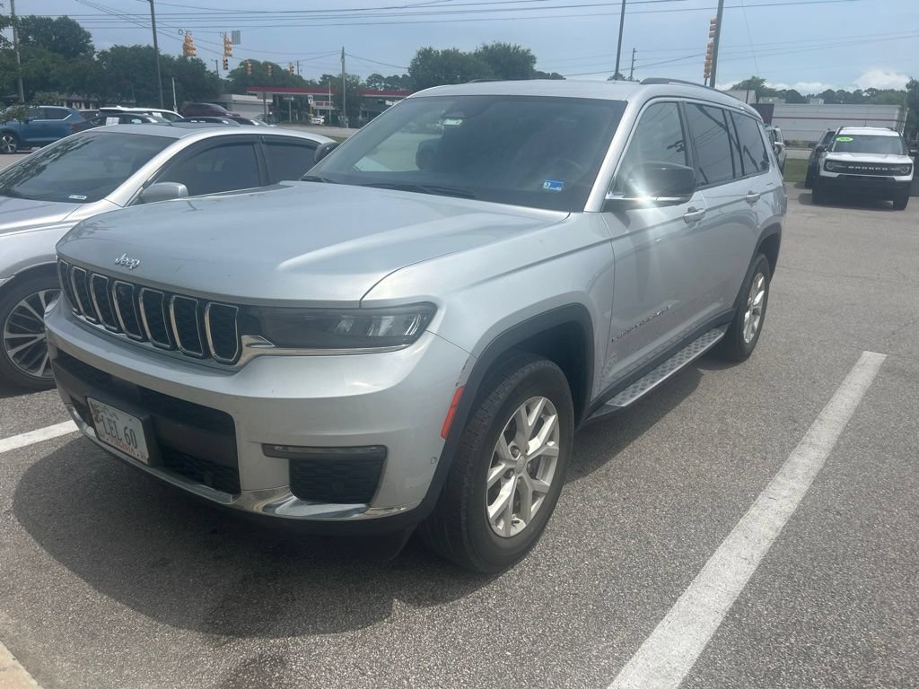 Used 2023 Jeep Grand Cherokee L Limited w/ Luxury Tech Group II AWD/4WD image 1