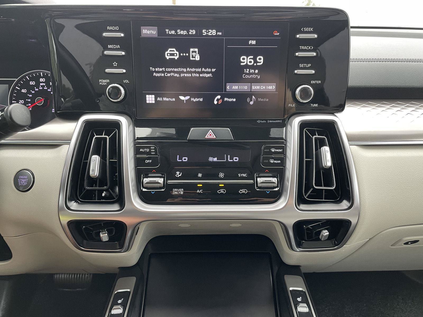 Used 2021 Kia Sorento S FWD image 23