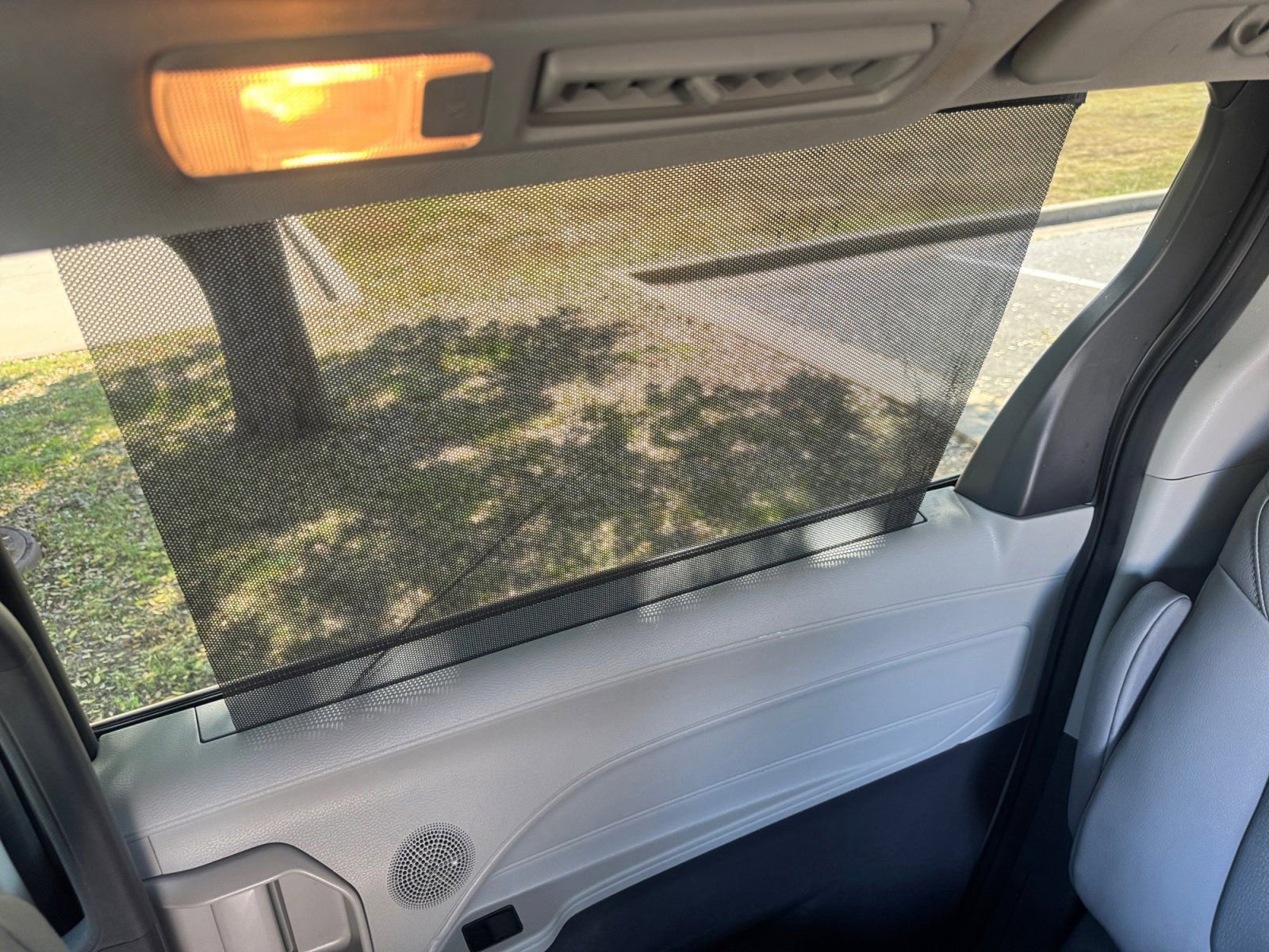 Used 2021 Toyota Sienna XLE image 20