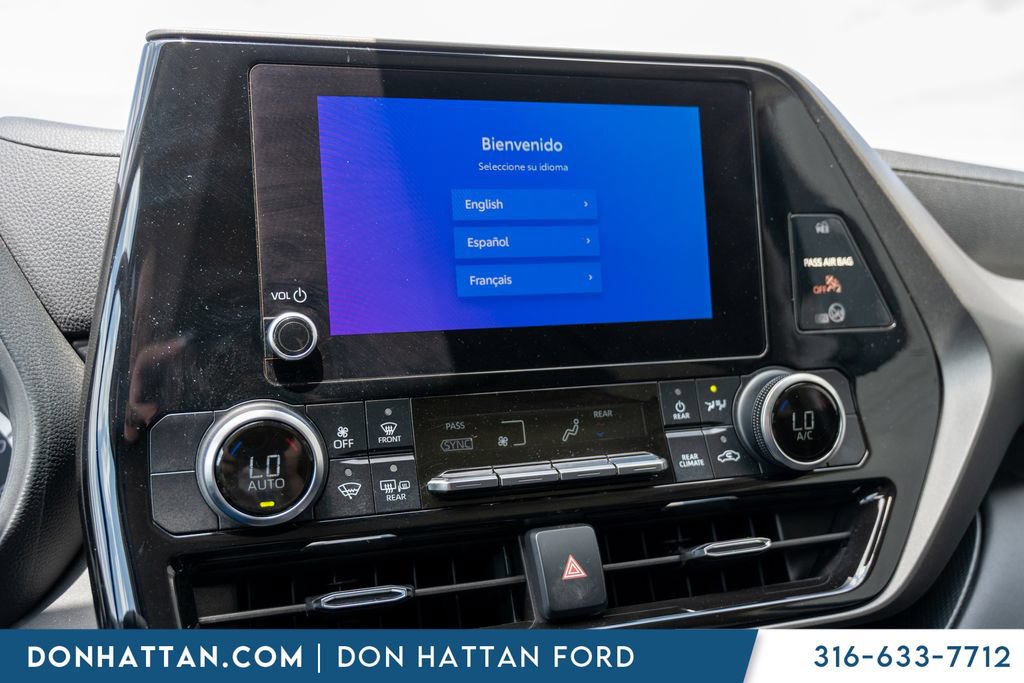 Used 2023 Toyota Highlander L FWD image 9
