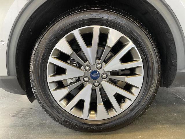 Certified 2020 Ford Escape Titanium w/ Titanium Premium Package 2.0 image 10