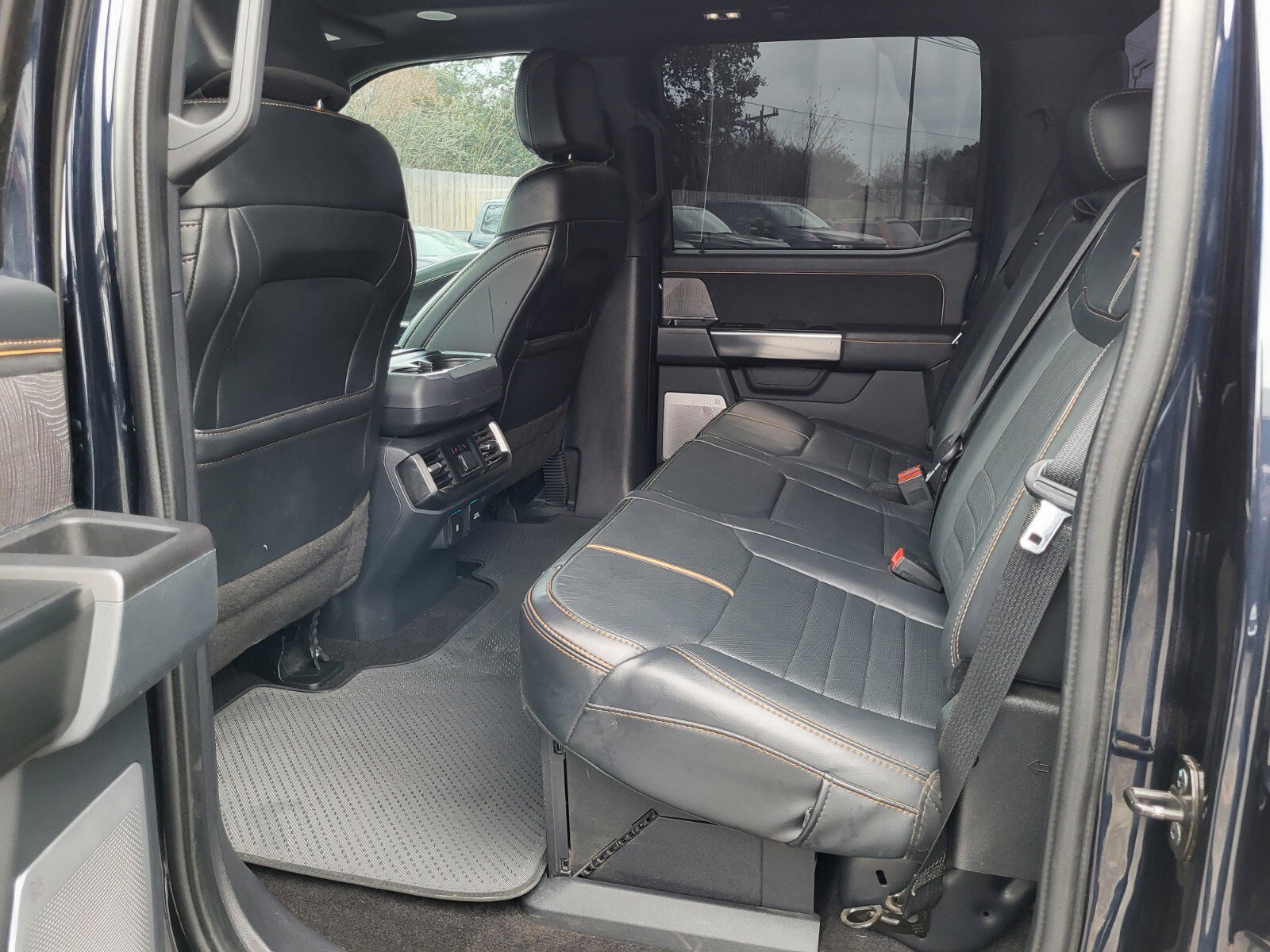 Certified 2023 Ford F150 Platinum w/ Equipment Group 701A High image 18