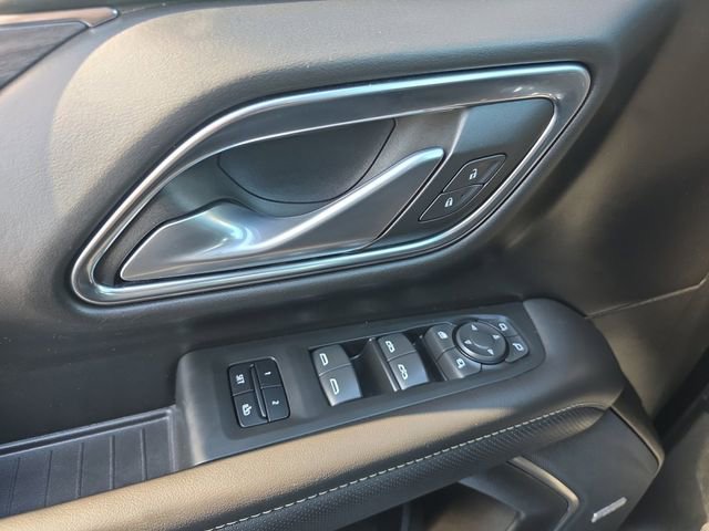 Used 2022 GMC Yukon SLT w/ SLT Luxury Package image 8