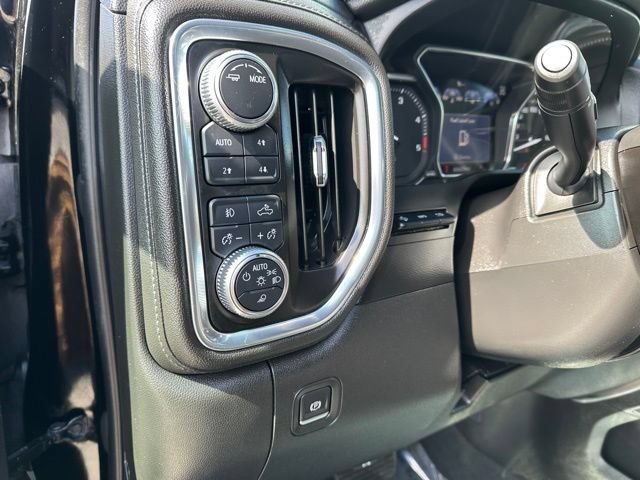 Used 2020 GMC Sierra 2500 Denali w/ Denali Ultimate Package AWD/4WD image 17