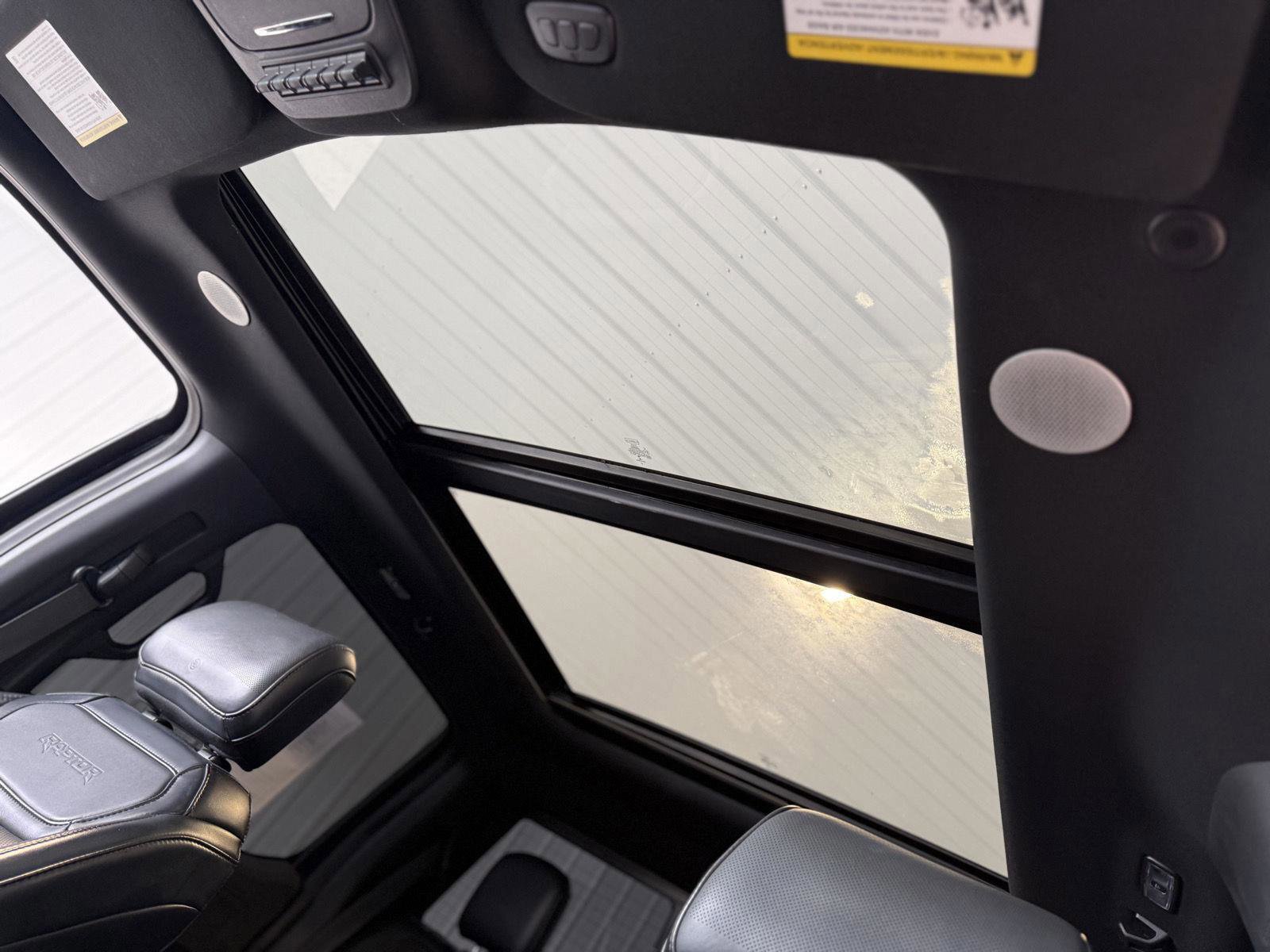 Certified 2022 Ford F150 Raptor w/ Equipment Group 801A High image 23