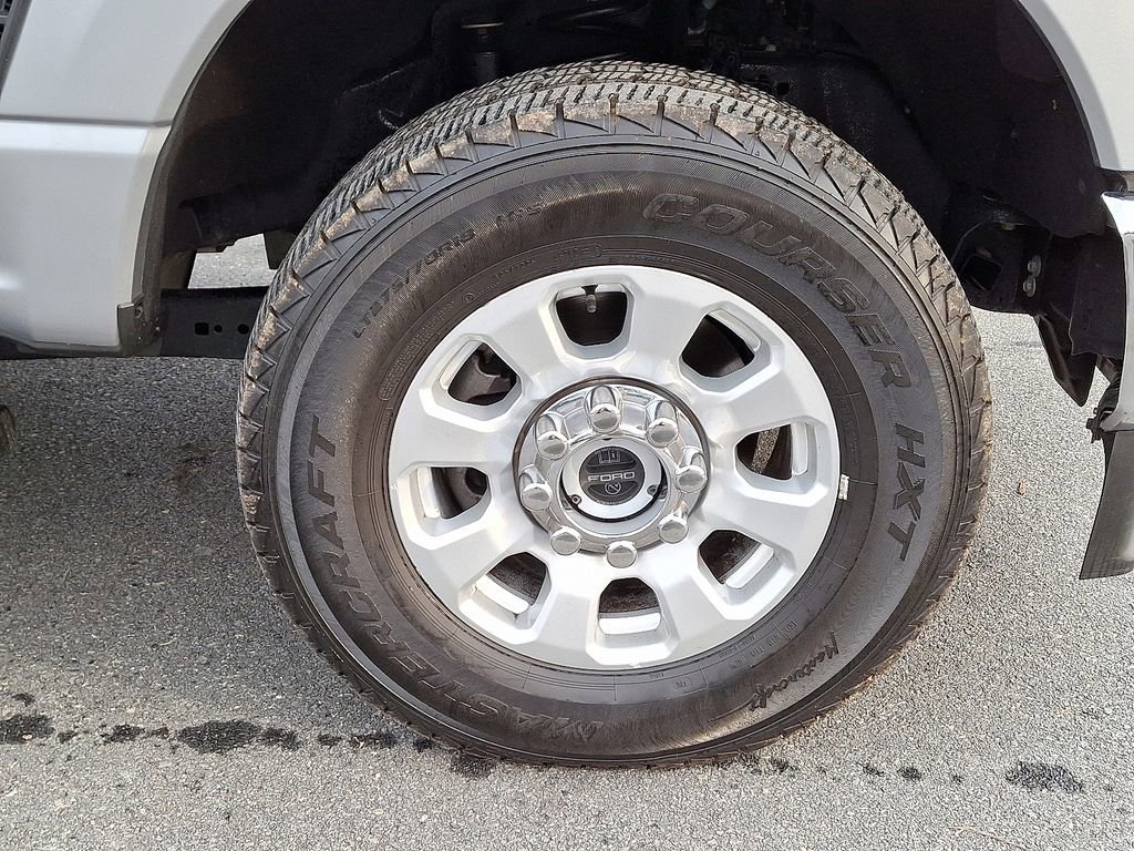 Certified 2024 Ford F250 XLT image 8