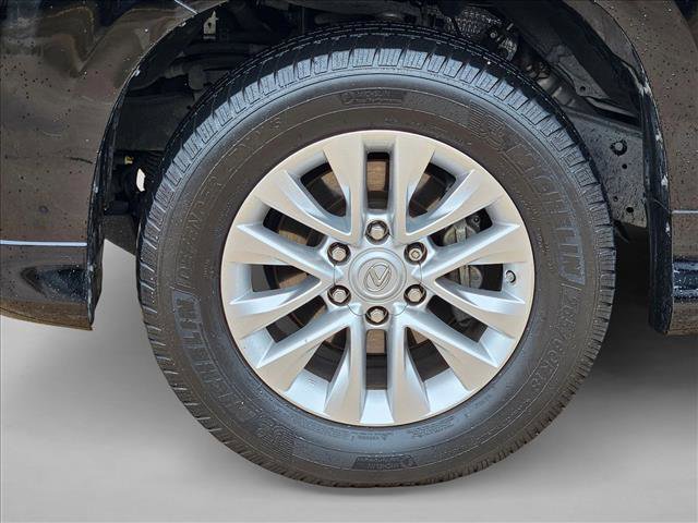 Used 2018 Lexus GX 460 Premium AWD/4WD image 24