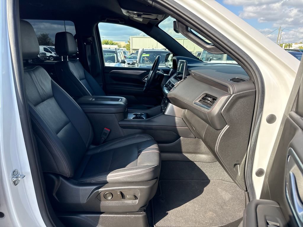 Used 2022 Chevrolet Tahoe RST w/ Luxury Package image 25