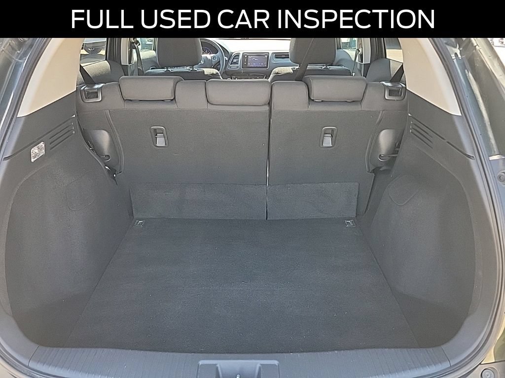 Used 2017 Honda HR-V EX image 6