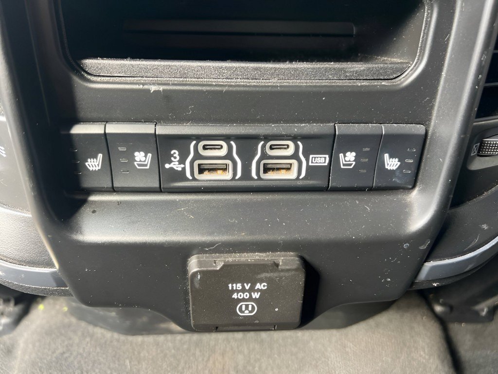 Used 2020 RAM 1500 Limited AWD/4WD image 16