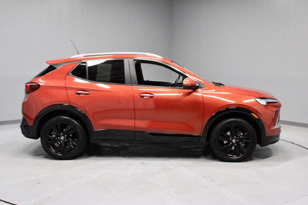 Used 2024 Buick Encore GX Sport Touring w/ Comfort Package AWD/4WD image 11