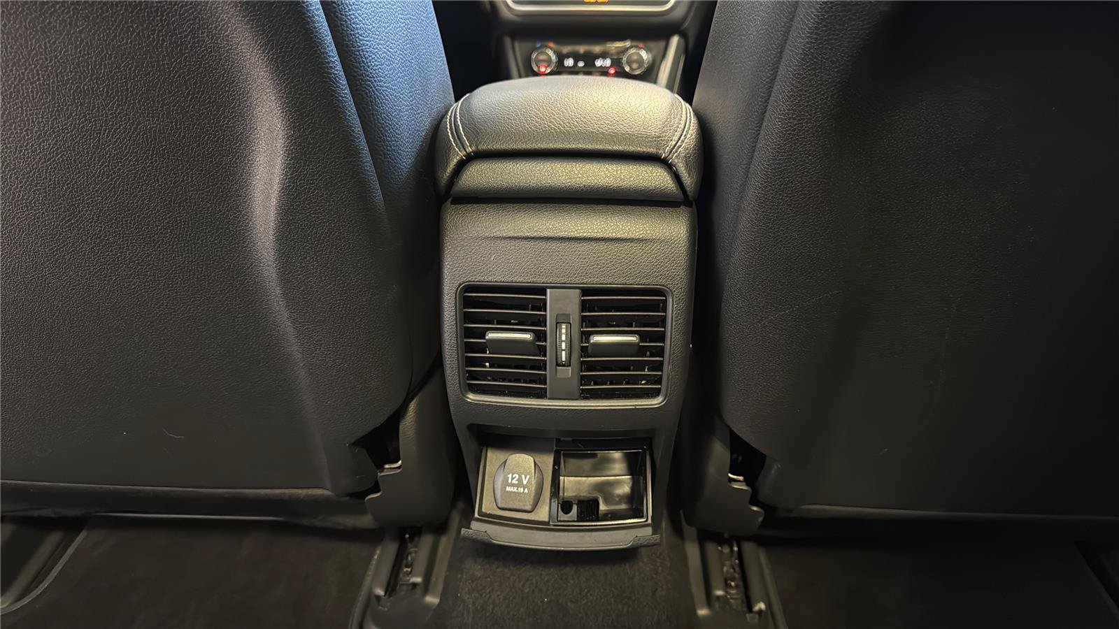 Used 2017 Mercedes-Benz GLA 250 4MATIC image 28
