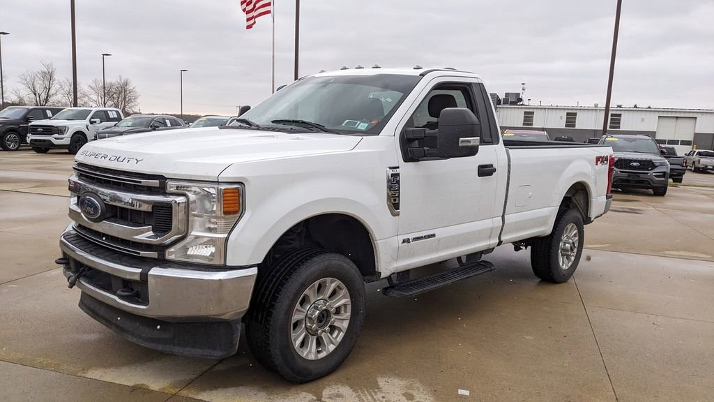 Certified 2022 Ford F350 XLT w/ FX4 Off-Road Package image 7