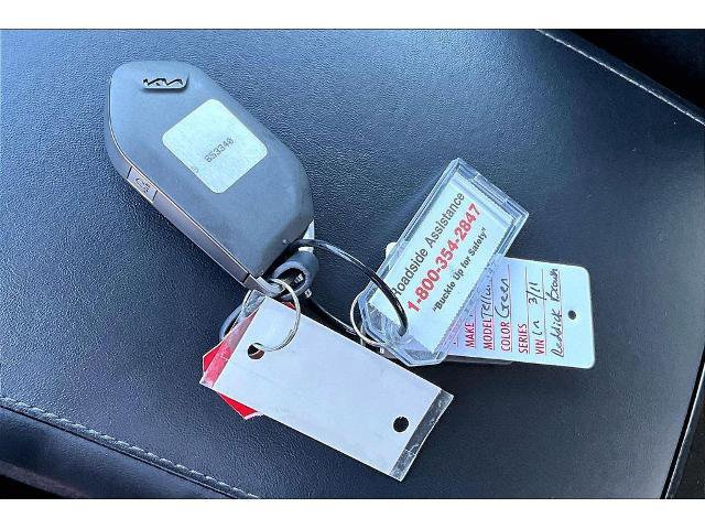 Used 2025 Kia Telluride S image 29