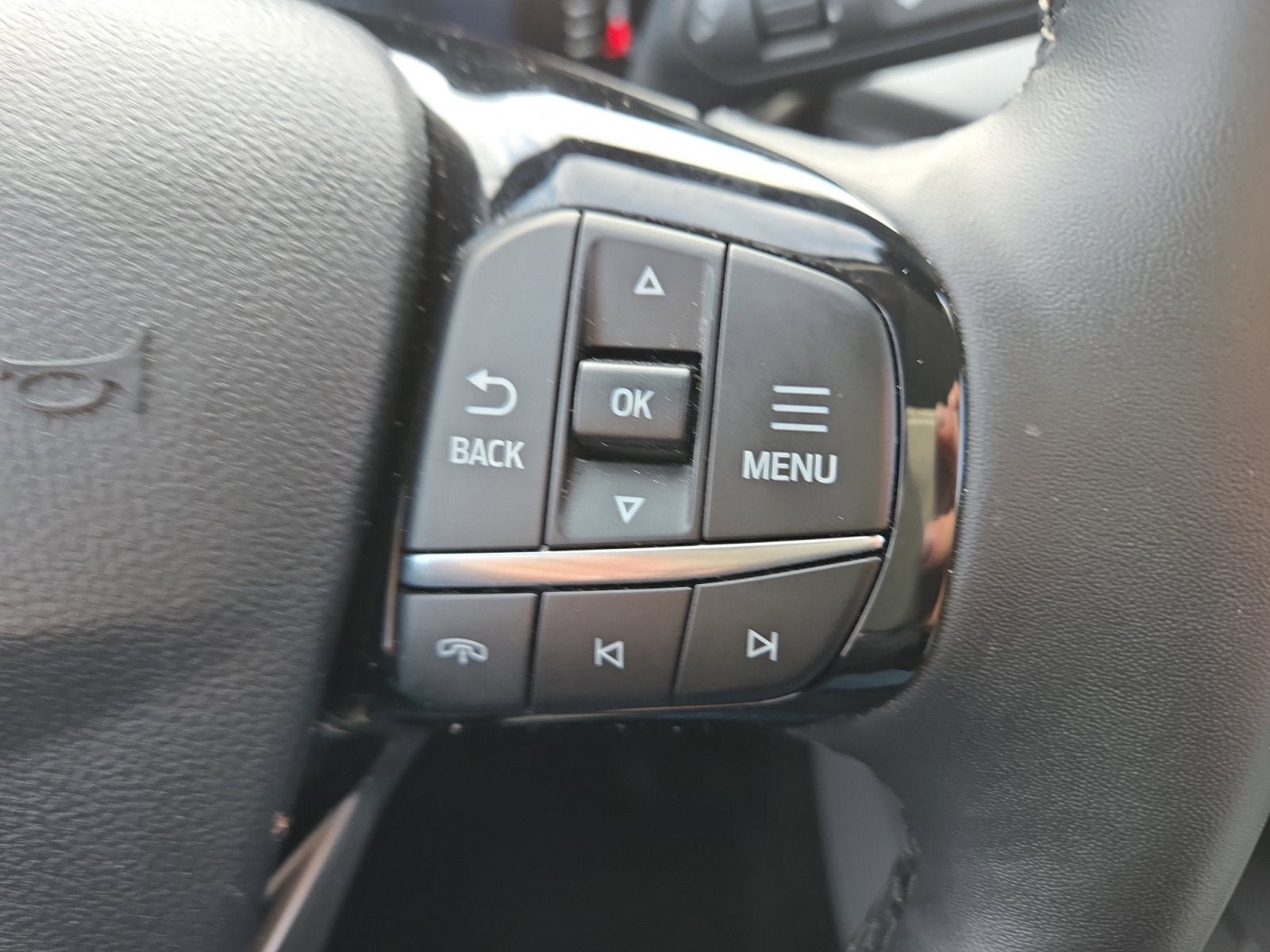 Certified 2023 Ford Escape Active AWD/4WD image 15
