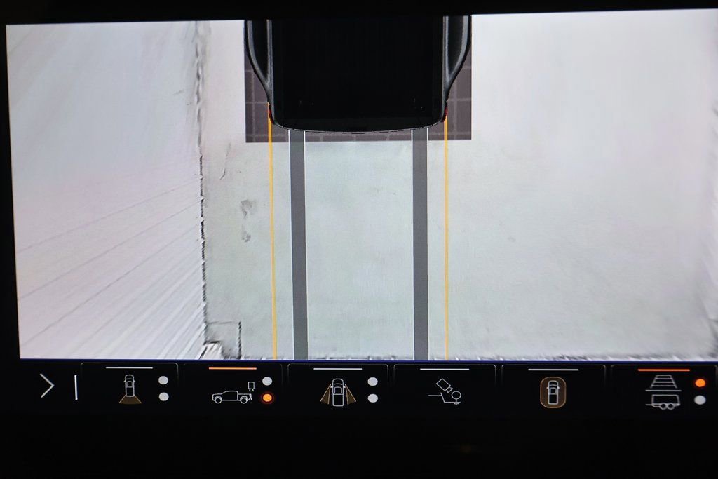 Used 2026 GMC Sierra 3500 Denali Ultimate image 37