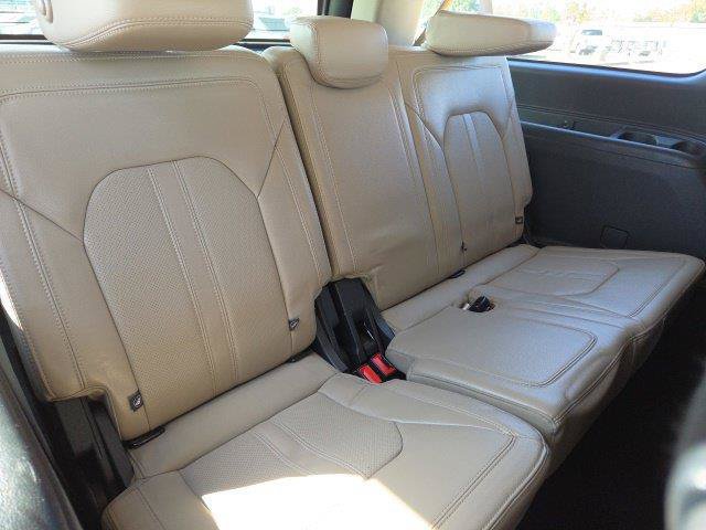 Certified 2024 Ford Expedition Max Limited RWD image 28