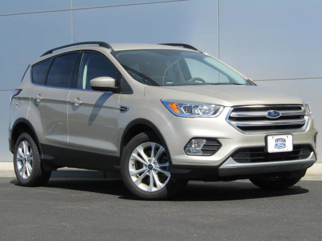 Certified 2017 Ford Escape SE w/ Equipment Group 201A