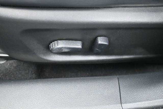 Used 2024 Nissan Altima 2.5 SR FWD image 12