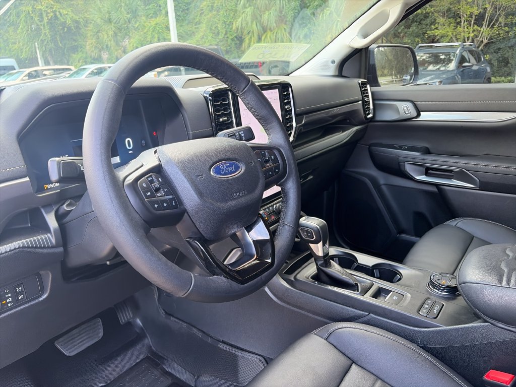Certified 2025 Ford Ranger Lariat w/ FX4 Off-Road Package AWD/4WD image 6
