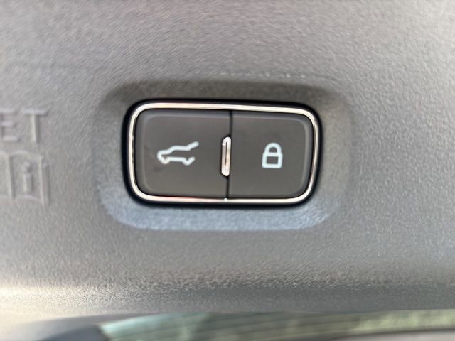 Certified 2025 Ford Expedition Max Active image 6