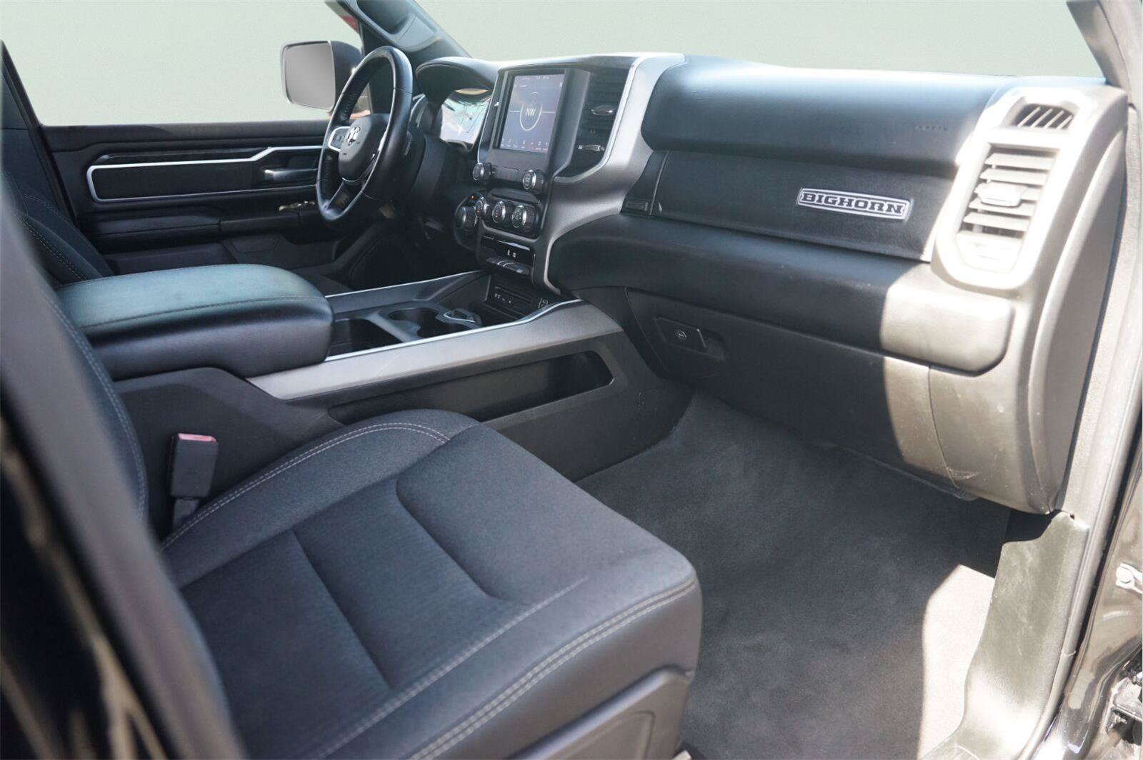 Used 2019 RAM 1500 Big Horn AWD/4WD image 17
