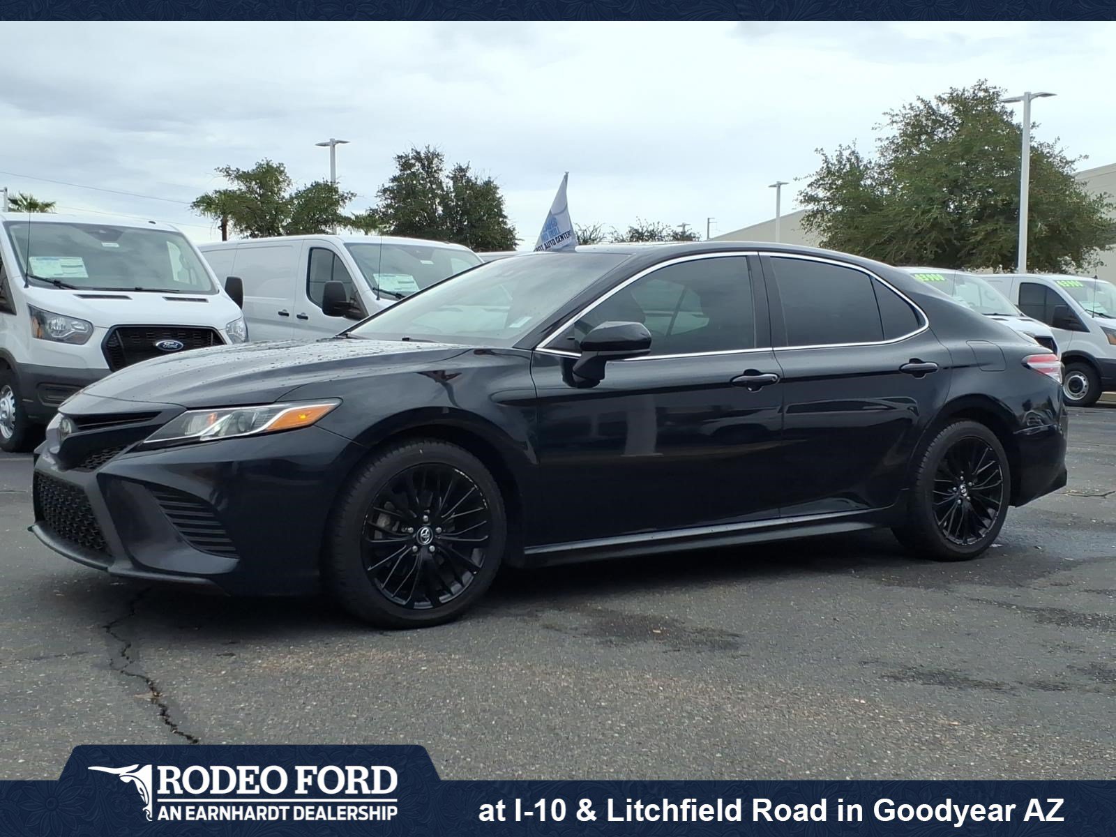 Used 2020 Toyota Camry SE w/ Blackout Package