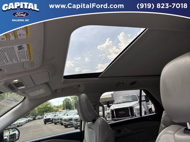 Certified 2025 Ford Explorer Active w/ Active Comfort Package AWD/4WD image 22