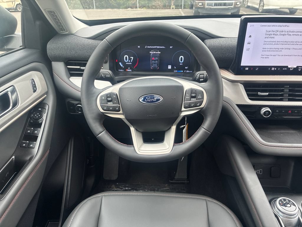 Certified 2026 Ford Explorer Active w/ Active Comfort Package AWD/4WD image 18
