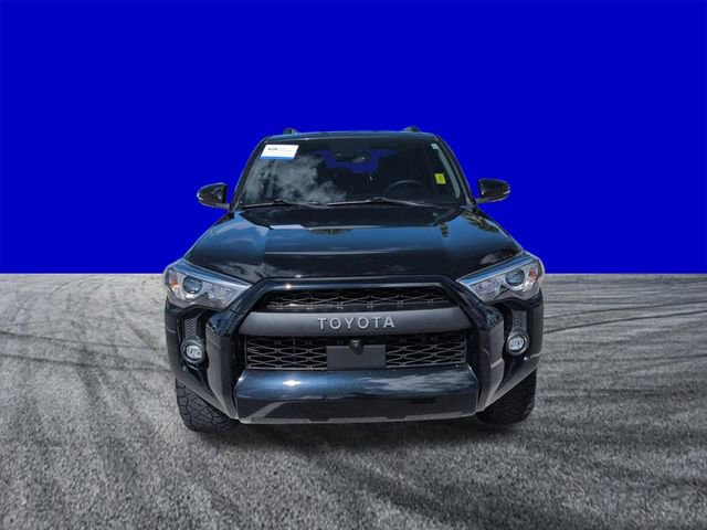 Used 2022 Toyota 4Runner SR5 Premium w/ Moonroof Package RWD image 9