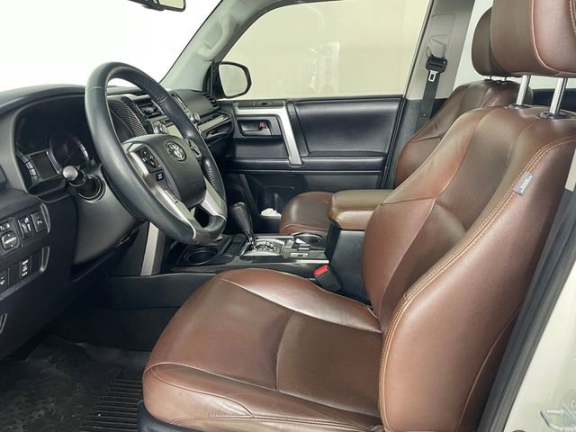 Used 2019 Toyota 4Runner Limited AWD/4WD image 2