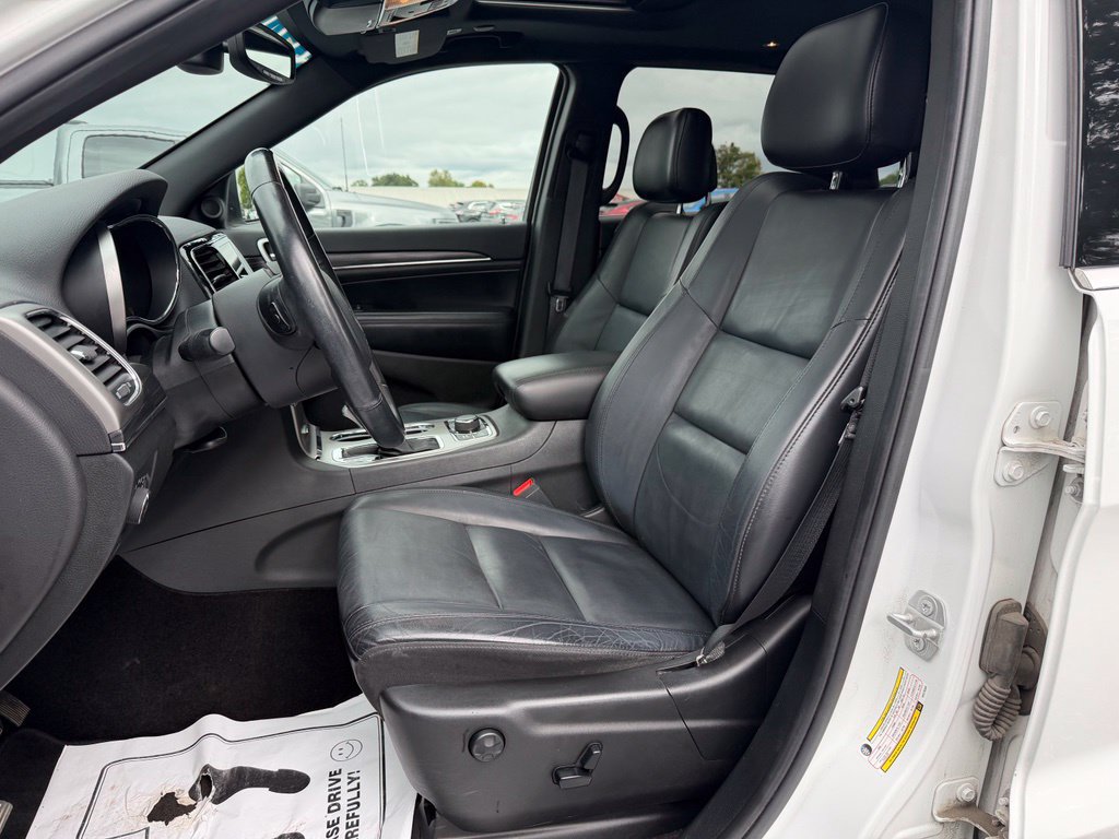 Used 2019 Jeep Grand Cherokee Limited AWD/4WD image 11