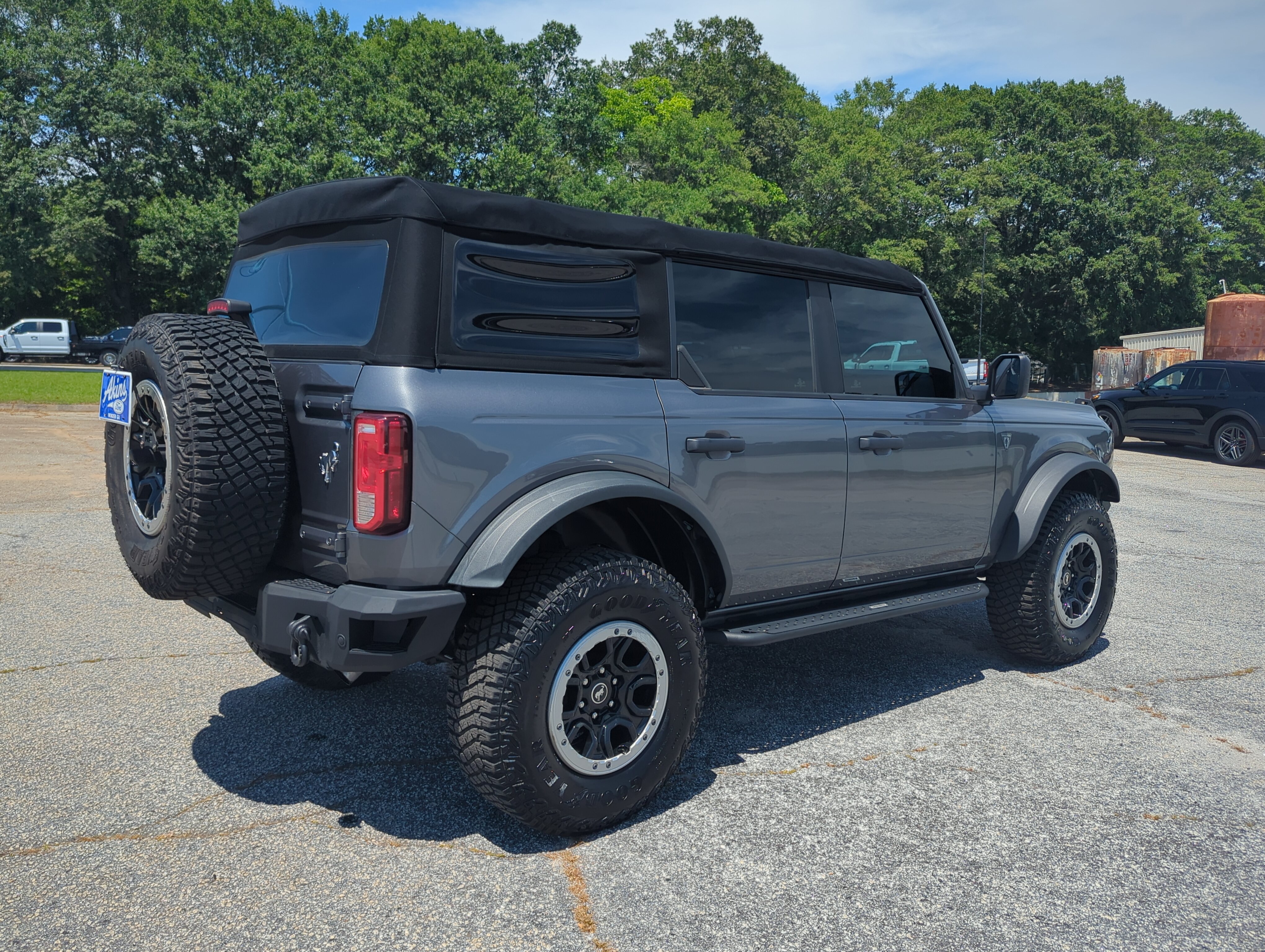 Certified 2022 Ford Bronco 4-Door w/ Sasquatch Package AWD/4WD image 3