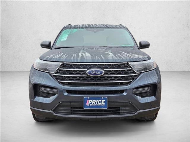 Certified 2024 Ford Explorer XLT RWD image 2
