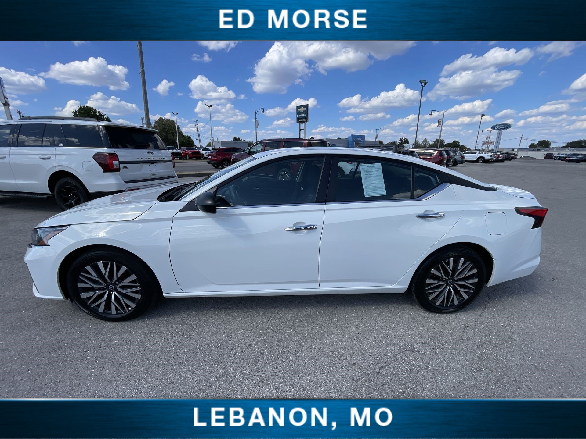 Used 2025 Nissan Altima 2.5 SV FWD image 5